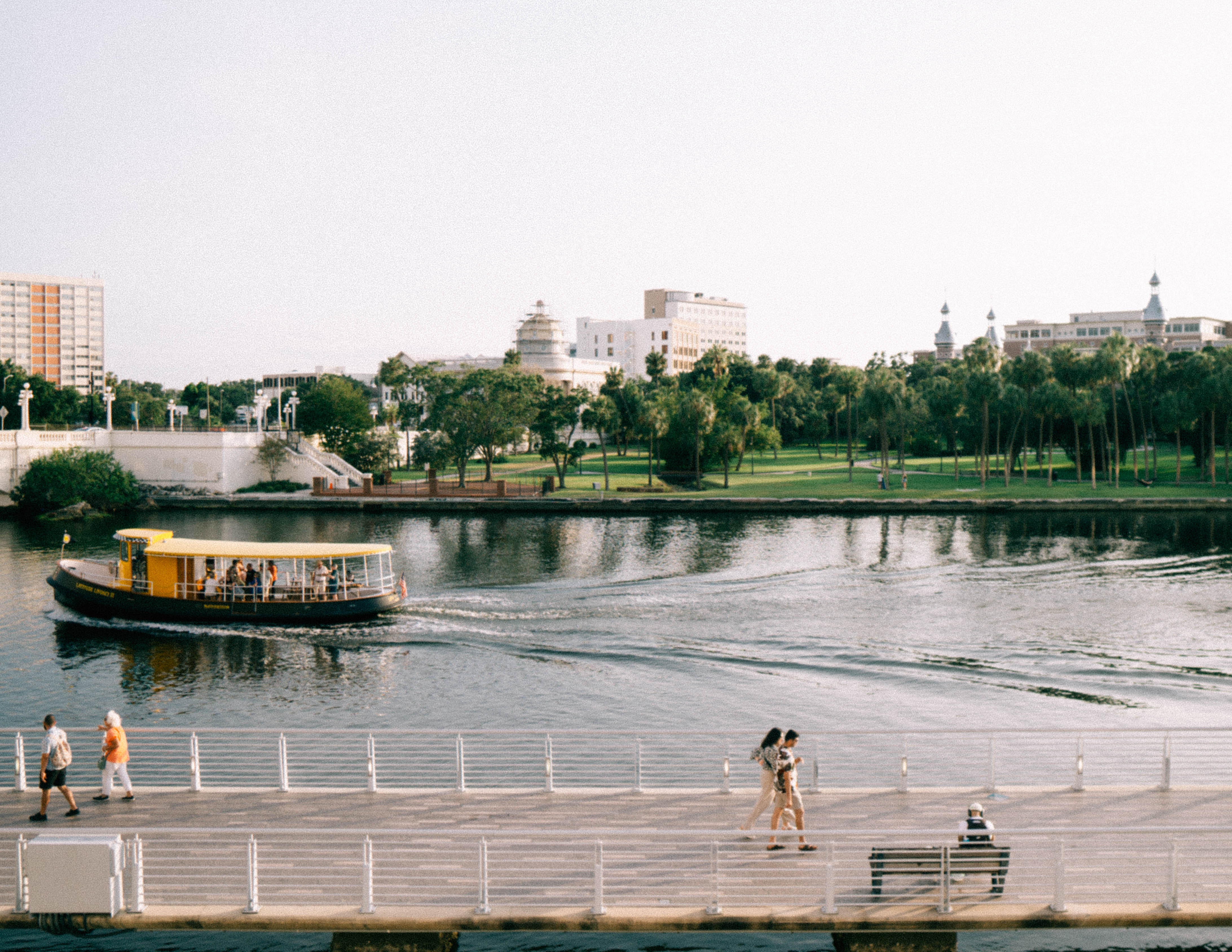 Tour boat